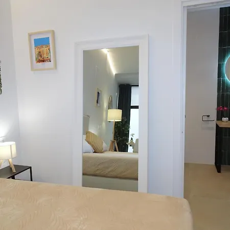 Pn8- Loft N8 Urban Ayora * Valencia