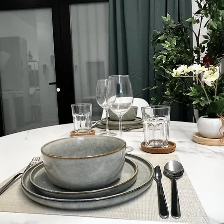 Apartment Pn8- Loft N8 Urban Ayora