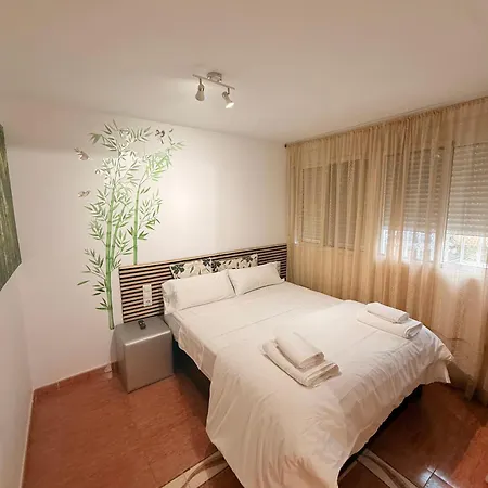 Con Cocina Y Bano Privado De Temporada Vacaciones Largas Long Desde 11 Noches Apartamento Valência