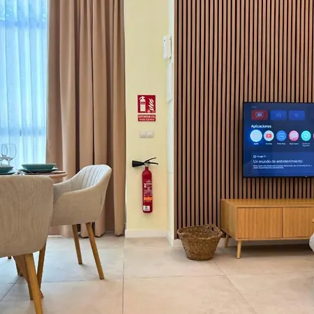 Illetes Flats - Cerca De Feria De Muestras Y Metro Apartman *