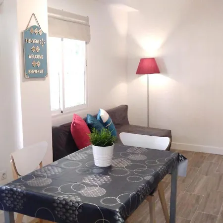 Coqueto Apartmento En Valenza