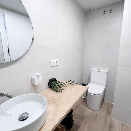 Loft M15 - Ground & Arena Connected Апартаменты *