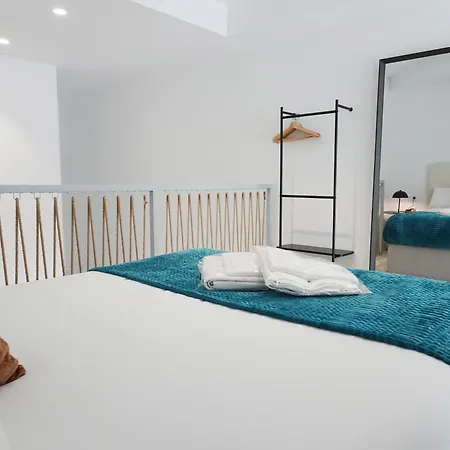 Loft M15 - Ground & Arena Connected Apartament *