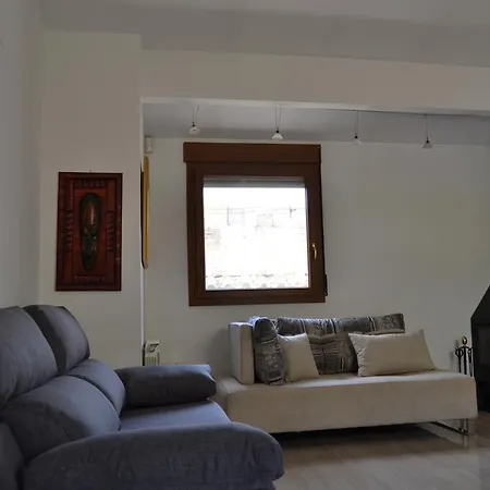 Living Aluders Attic Апартаменты *