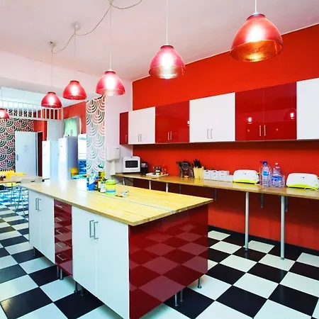 Feetup Backpackers * Valencie