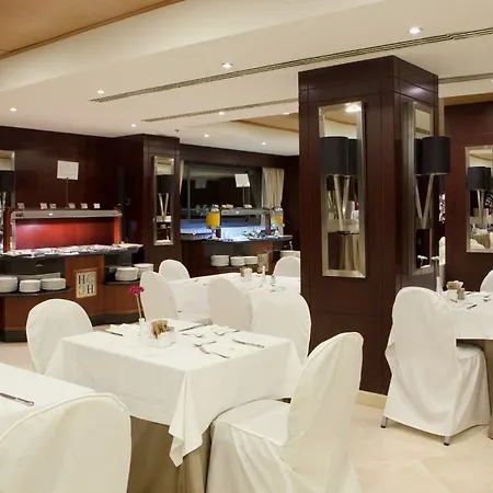 Center Hotel