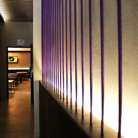 Hostel Purple Nest Valencie