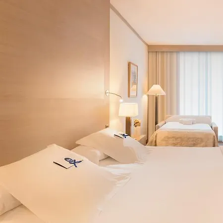 Hotel Sh Palace