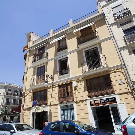 Singular Station Valenza