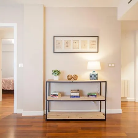 Hi - Jorge Juan Lägenhet *