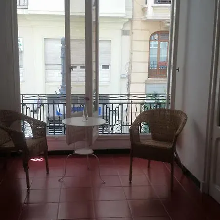 Propia 2* 발렌시아