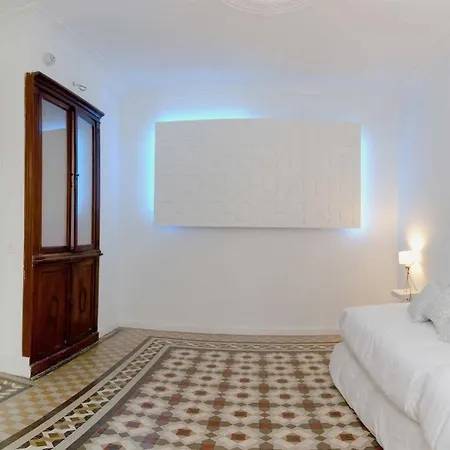 Valola Boutique 4* ולנסיה