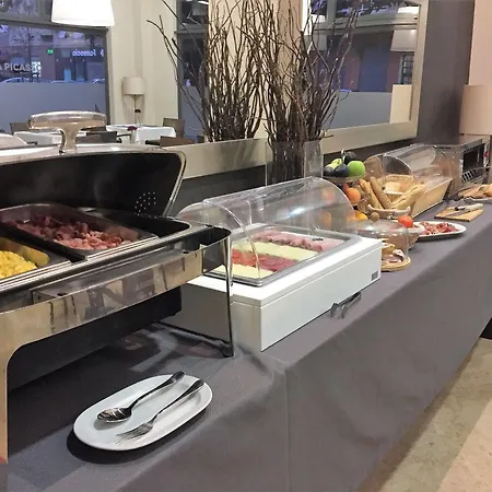 毕加索广场公寓 * 瓦伦西亚