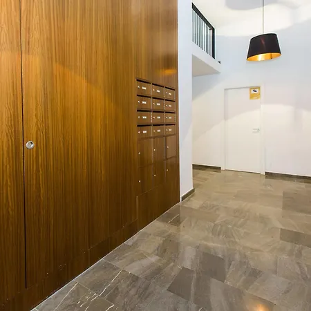 Apartament Total Vitoria *