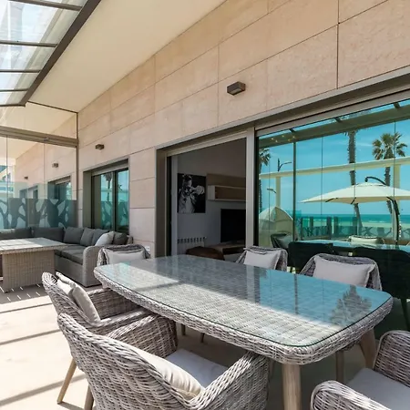 Luxury Front With Pool Appartement