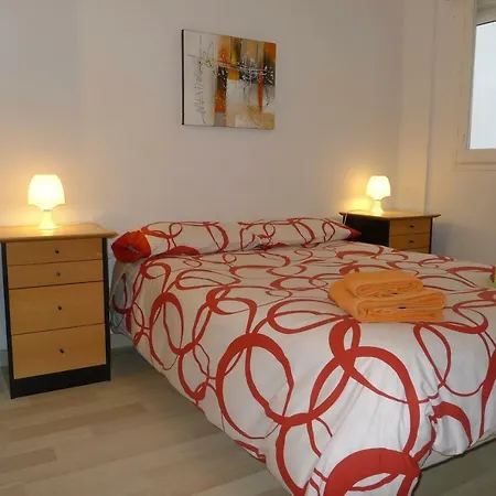 Entre Playa Y Ciudad Ciencias. Solo Familias O Mayores Apartment *
