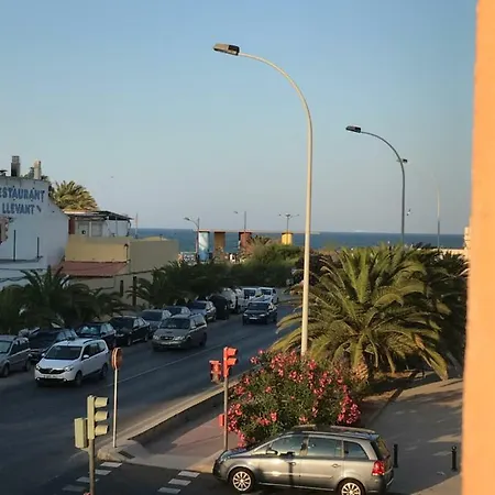 Apartman Laura Sea View *