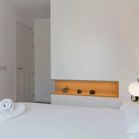 Florit Flats - Chic And In A Lively But Quiet Area Walking Distance 瓦伦西亚