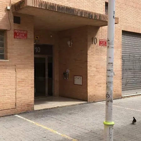 Acogedor Apartamento En Zona Universitaria Y Playa Vakantiehuis Valencia