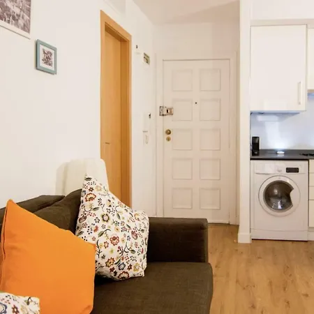 Station. Free Wifi & Terrace * Valencia