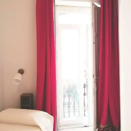 Apartman 47 Carrer De Cadis, Puerta 1 Valencia