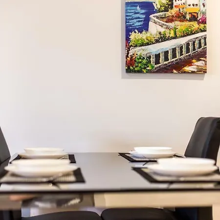 On The Beach,pool,wifi,garage,valencia