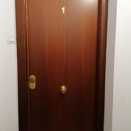 Проживание в семье Fully Furnished Double *