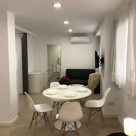 Hotel Suites Marina 3*