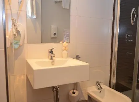 Hotell Galileo Flats - Palacio De Congresos