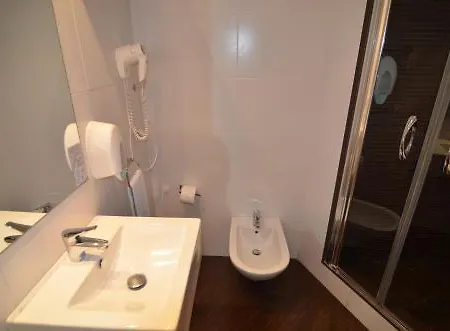 Hotell Galileo Flats - Palacio De Congresos Valencia