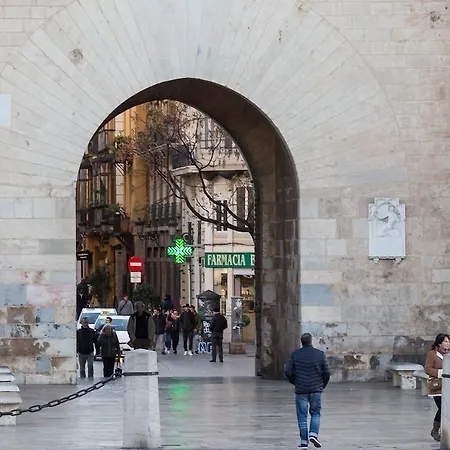Travel Habitat Torres De Serrano דירה