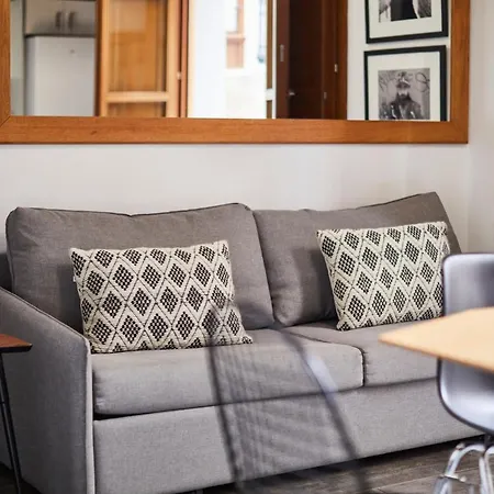 Bubuflats / Mercat Appartement *