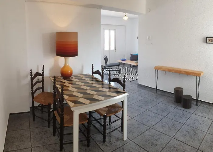 Διαμέρισμα 400 Meters From The