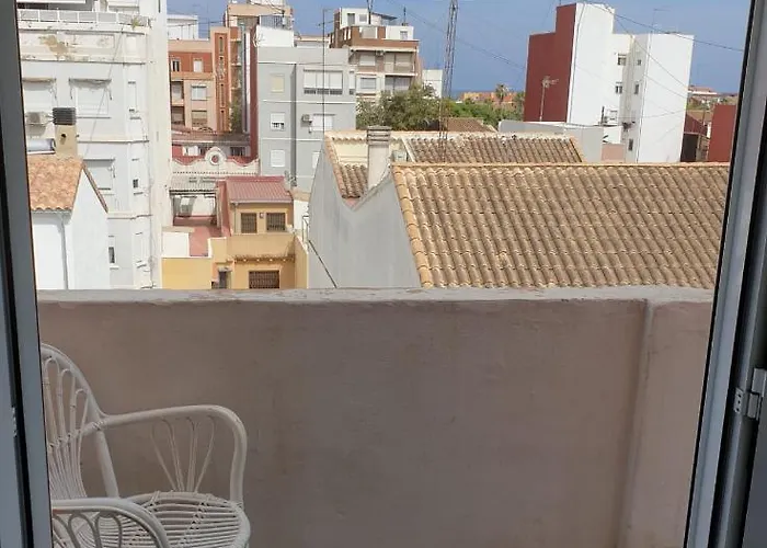 Διαμέρισμα 400 Meters From The *