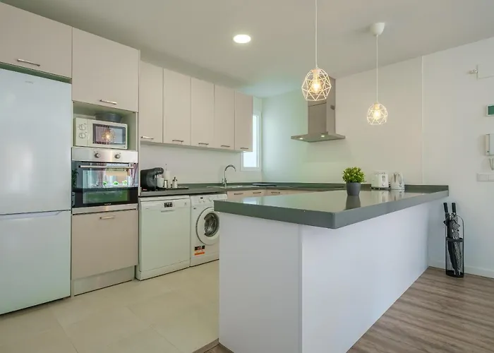 Modern, Stylish & Comfortable 아파트 발렌시아