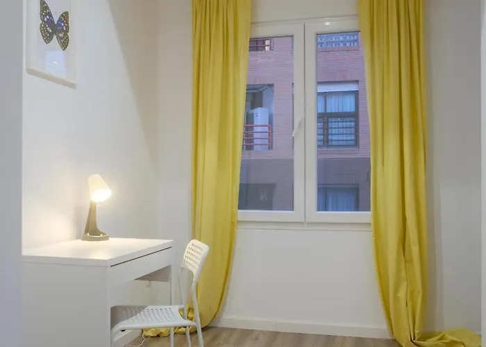 Bright, Brand New & Very Comfortable * 발렌시아