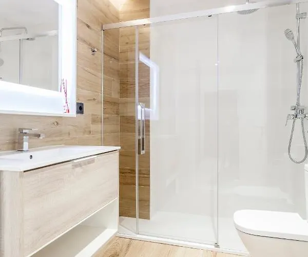 Casa Espectacular De Diseno Con Jardin Interior