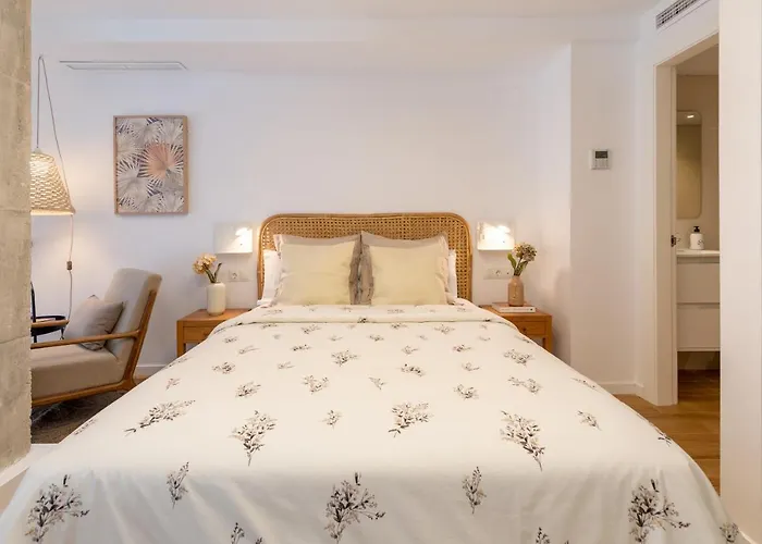 Apartup Opera Loft شقة *