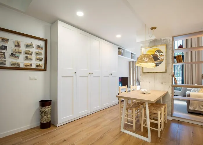 Apartup Opera Loft شقة *