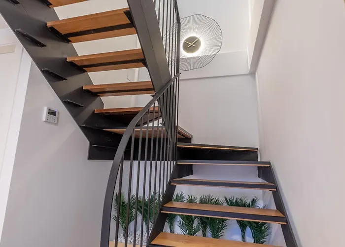 Apartup Opera Loft *