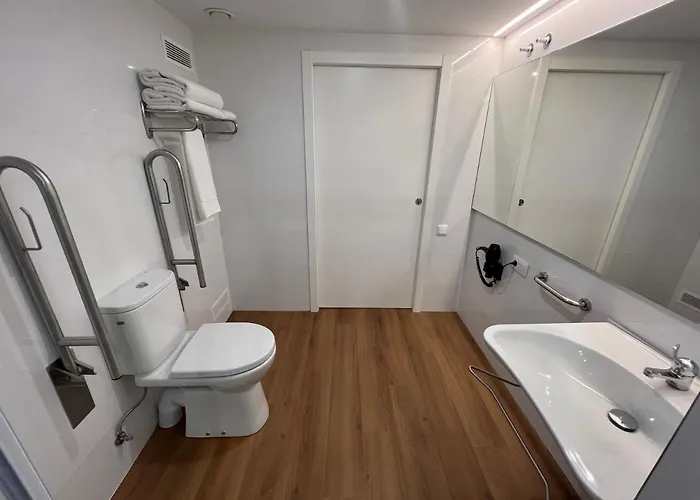 Aparthotel Old Town Flats Casa Del Bisbe 4*