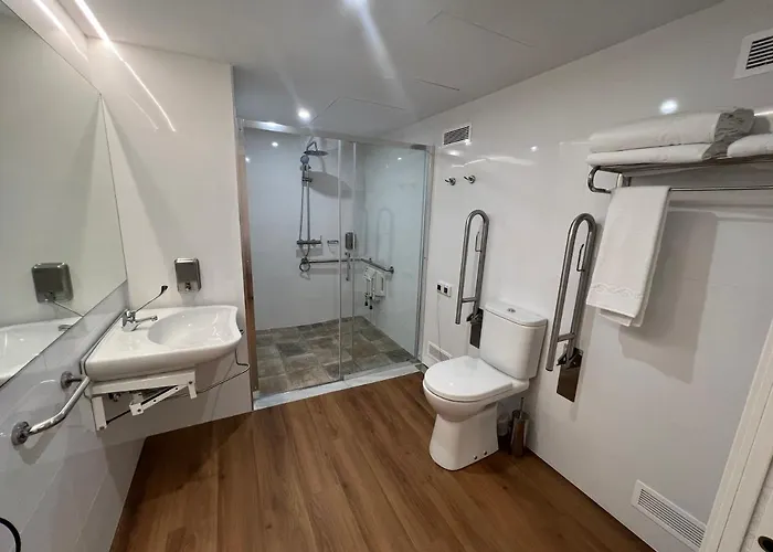 Old Town Flats Casa Del Bisbe Aparthotel 4*