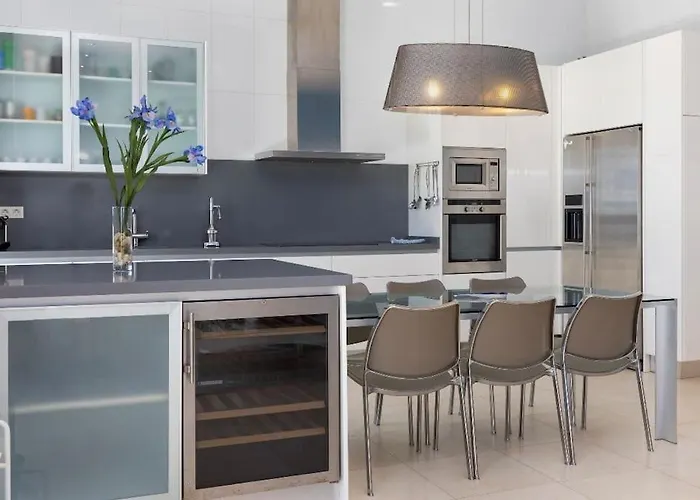 Διαμέρισμα Luxury Sea View With 2