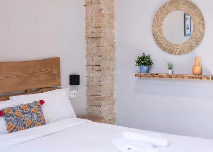 فندق مبيت وإفطار Bird House 3*