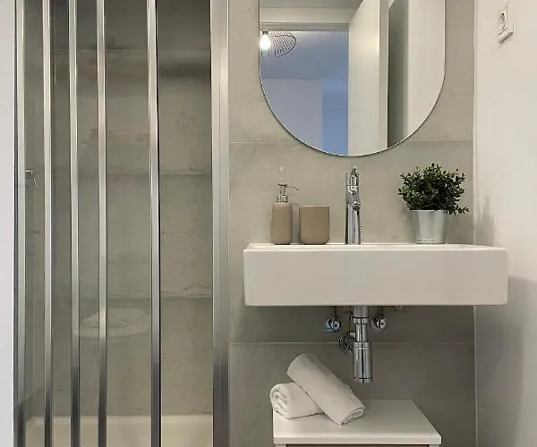 Singularstays Arena شقة *