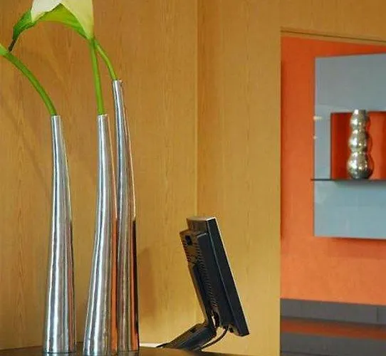 伊鲁尼阿夸3号酒店 3* 瓦伦西亚