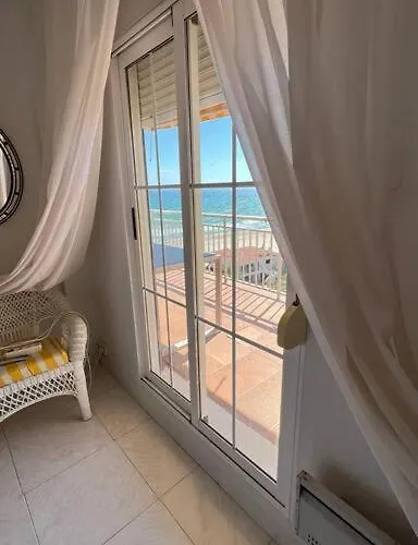 Διαμέρισμα Apartamento Con Acceso Directo A La Playa
