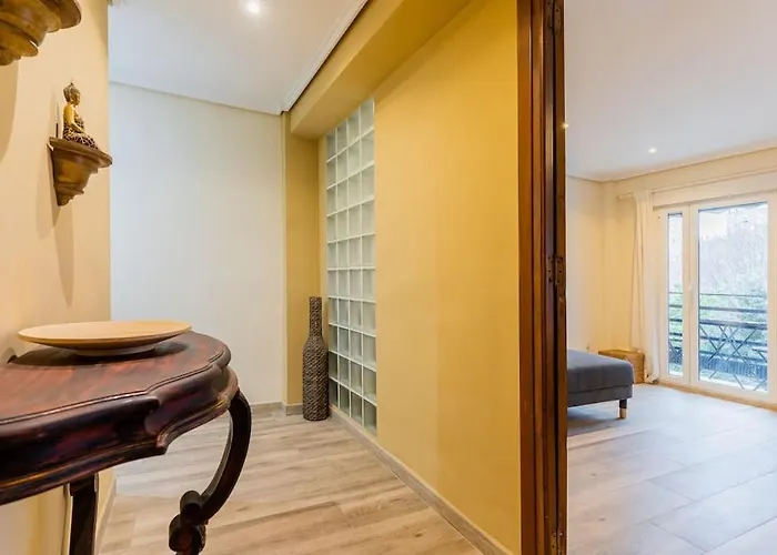 شقة Ciudad Artes Gem: Stylish Near Ruzafa & *