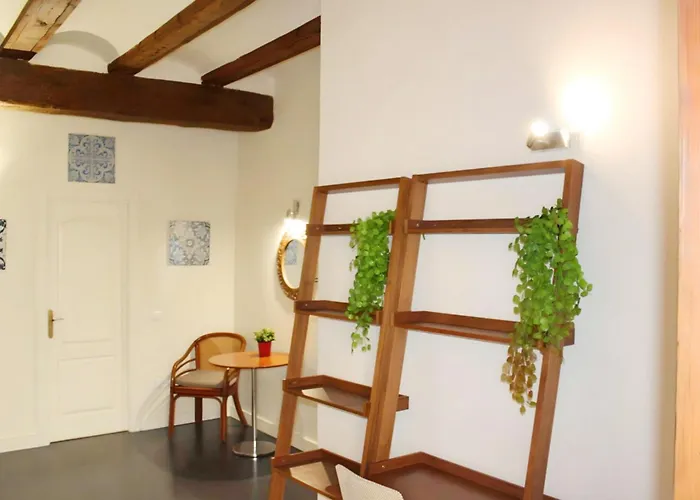 Reformado Cerca De La Plaza Redonda فالنسيا