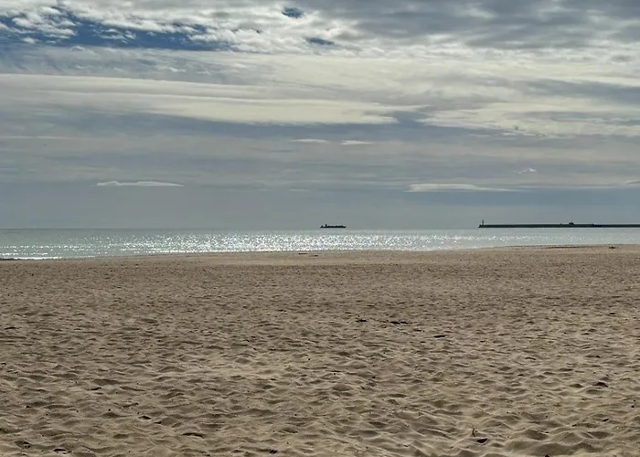Playa Patacona Con Vistas Al Mar Valencia